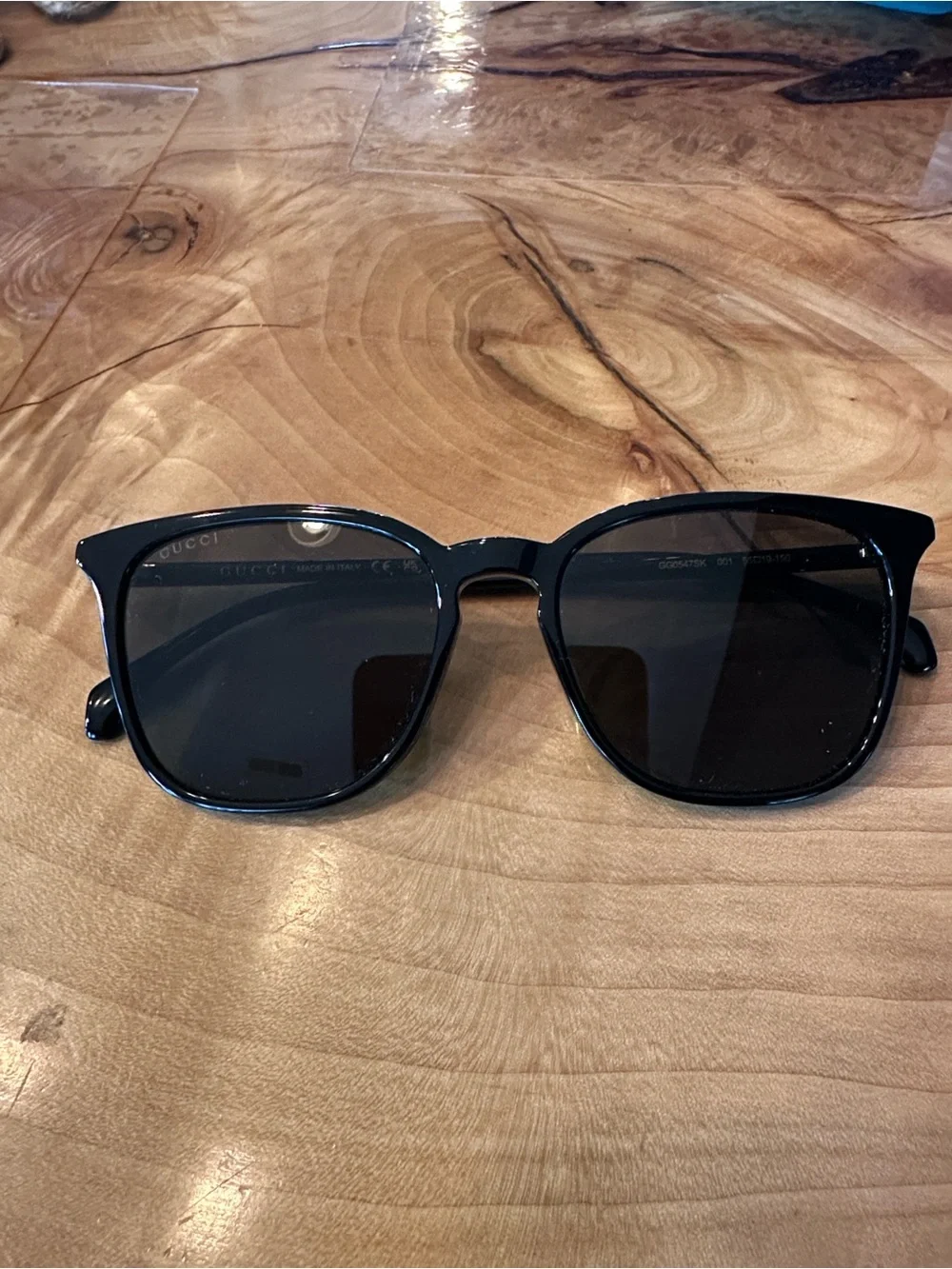 Gucci Black Gloss Square Sunglasses with Dark Lenses
